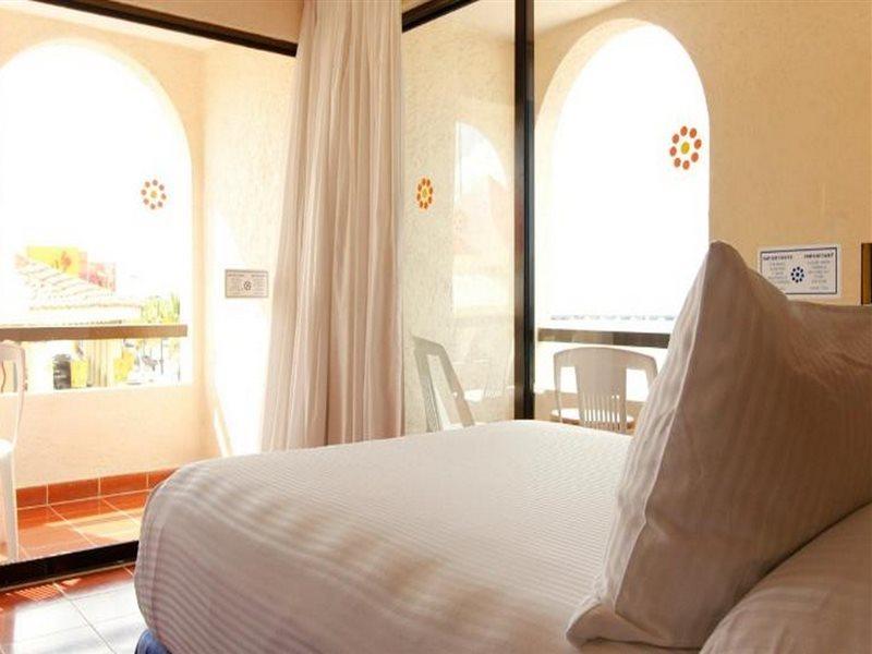 Suites Bahia Cozumel Eksteriør billede