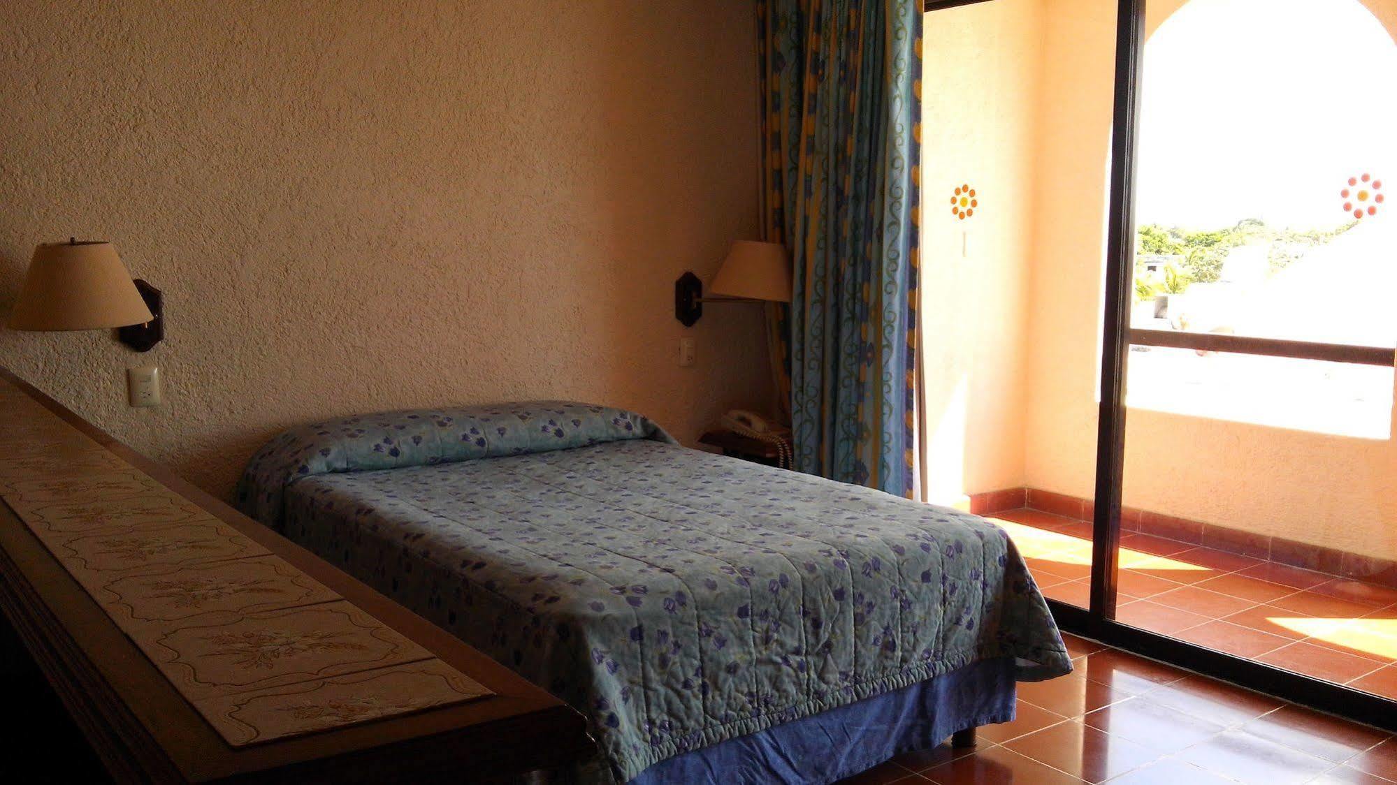 Suites Bahia Cozumel Eksteriør billede