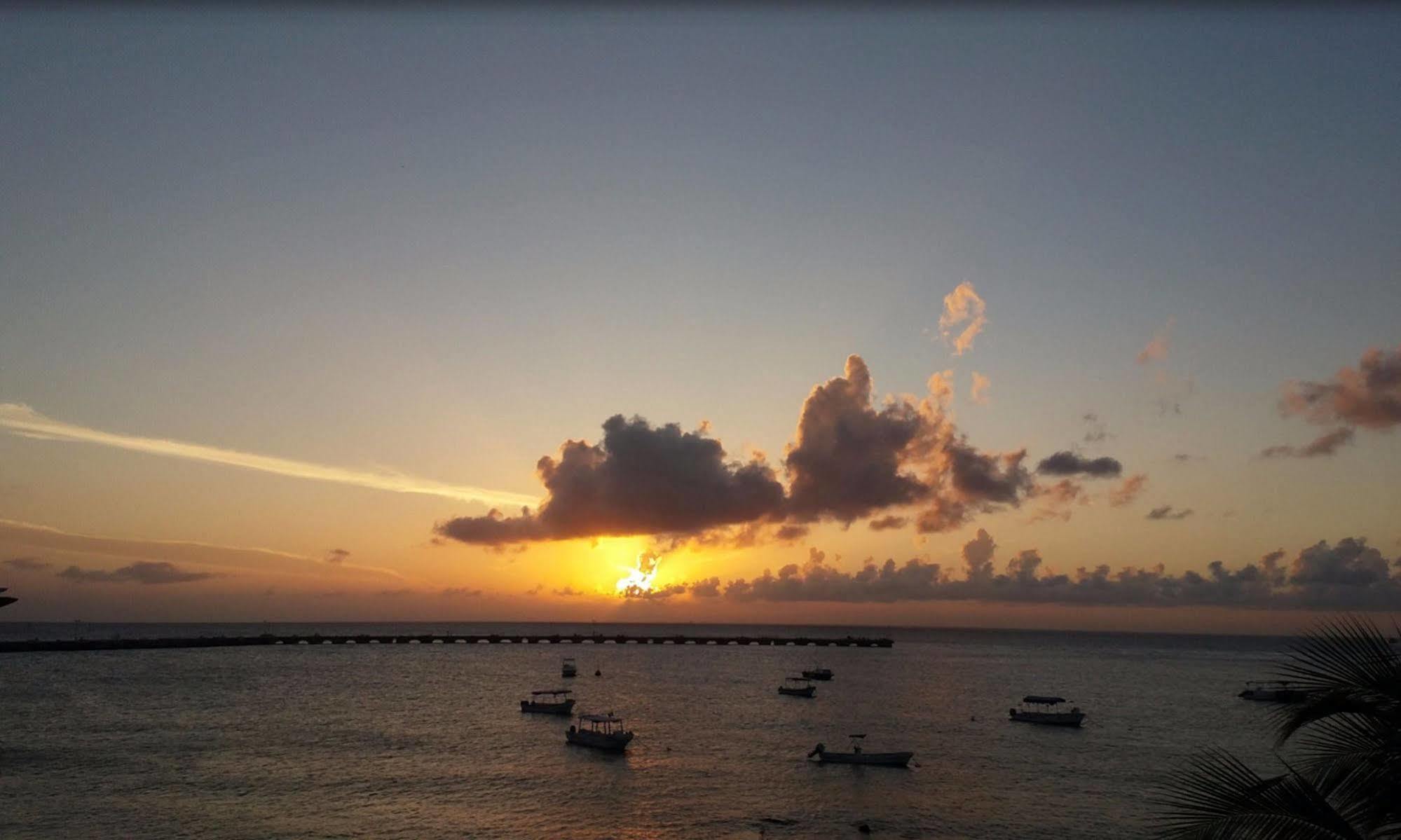 Suites Bahia Cozumel Eksteriør billede